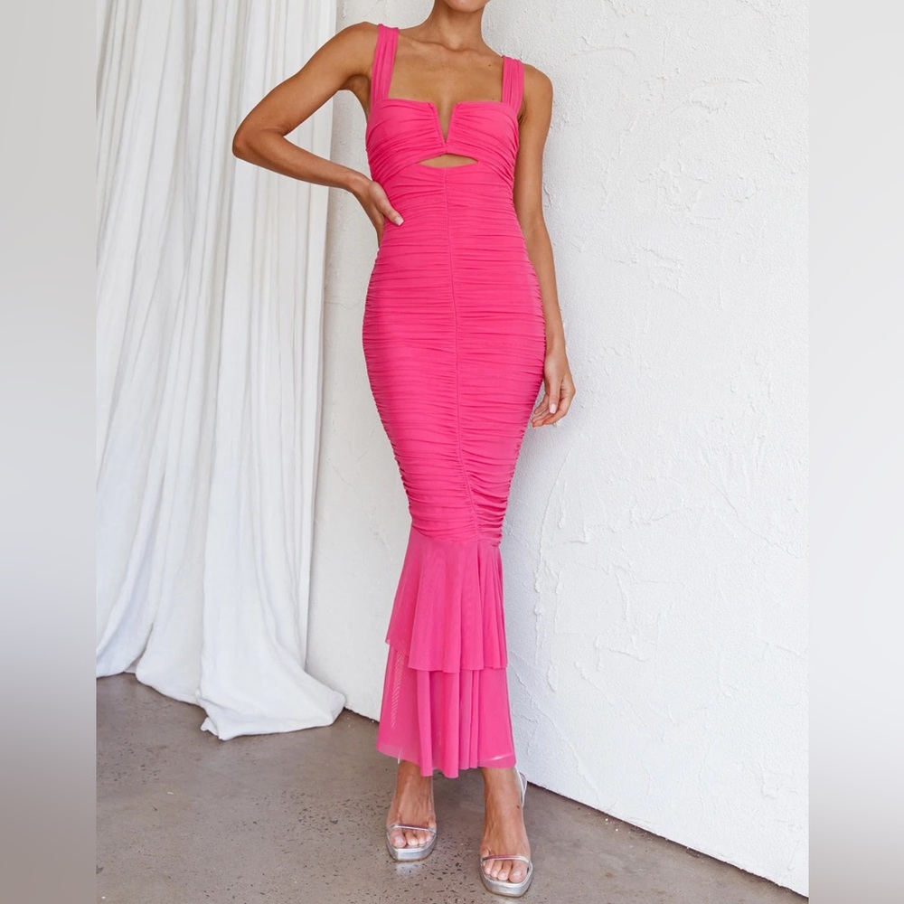 HERE COMES THE SUN Hot Pink Ruched Bodycon Maxi Dress. Never Worn. Size XS. Prom